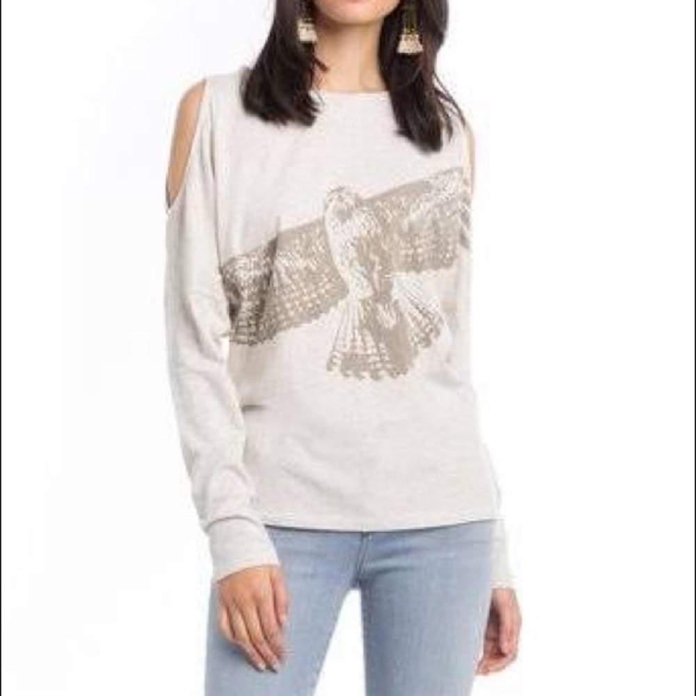 Synergy Small Cold Shoulder Top - Picture 7 of 7
